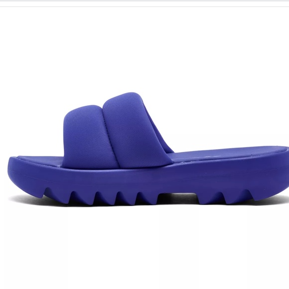 REEBOK Women's Cardi B Classic Slide Sandals - Picture 11 of 12